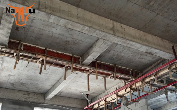 ��˵��ˮͿ��Խ��Խ�����Żݻ�����������������ࣨ�ϣ�